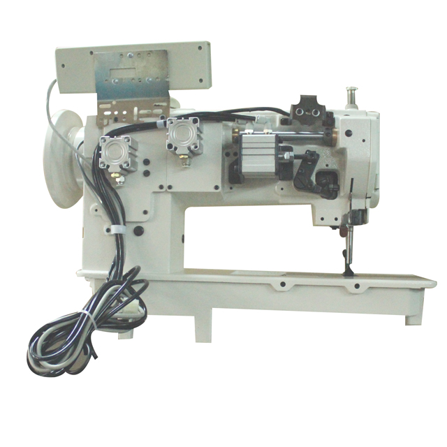 Máquina de coser con recorte automático Serie GC1510 y 1560-7